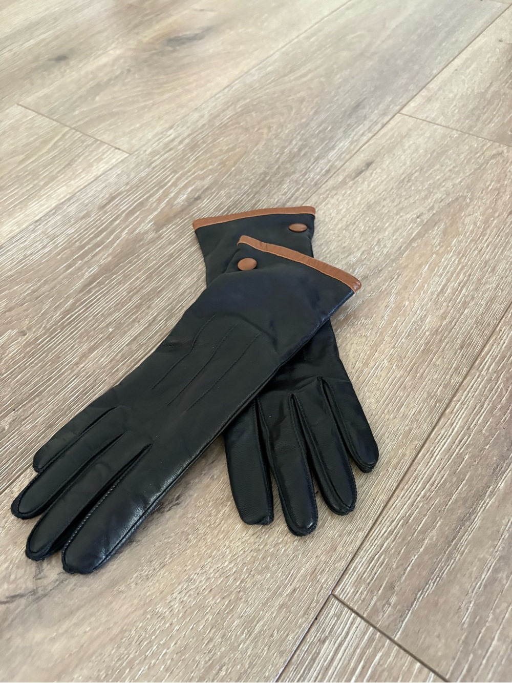 Worthington Black Leather Long Gloves with Brown Trim